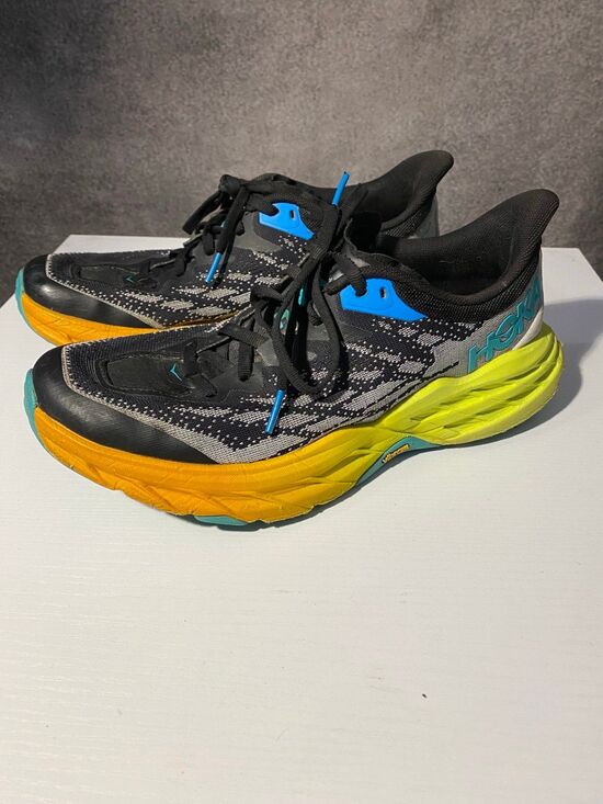Hoka One One Shoes - HOKA Speedgoat 5 Women's Trail Running Shoes Size 9B Vibram Megagrip Black